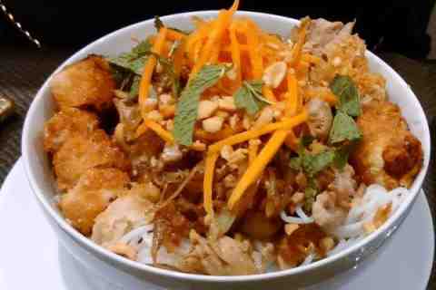 Bò bún